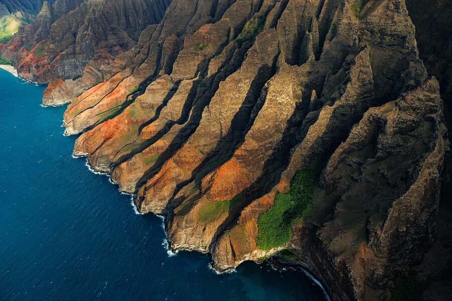 Kauai: Hughes 500 4-Passenger Doors-Off Helicopter Flight - Is $369 per person good value?