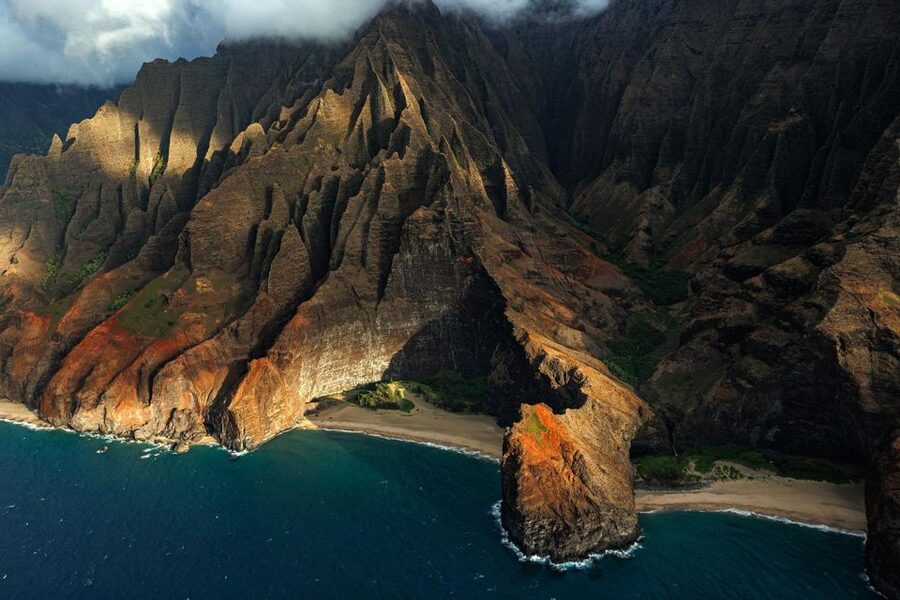 Kauai: Hughes 500 4-Passenger Doors-Off Helicopter Flight - Who should book this Kauai helicopter flight?