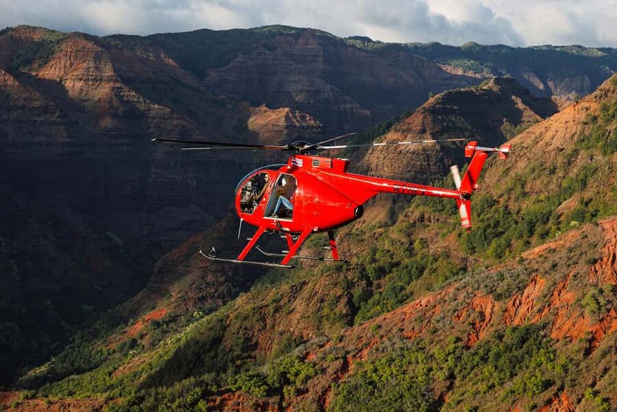Kauai: Hughes 500 4-Passenger Doors-Off Helicopter Flight - Leaving Lihue Airport with a safety-first crew