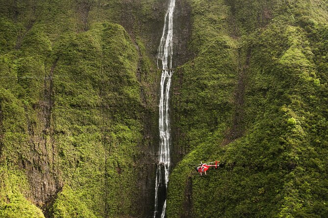 Kauai: Hughes 500 4-Passenger Doors-Off Helicopters - Why Kauai makes such a good helicopter destination