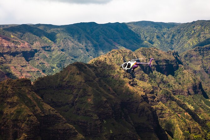 KAUAI LUXURY 60-Minute Doors-Off Helicopter ADVENTURE - Key points to know before booking