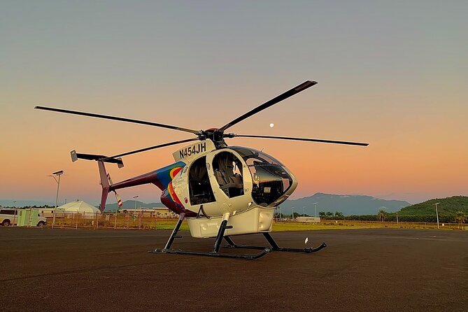 KAUAI LUXURY 60-Minute Doors-Off Helicopter ADVENTURE - Check-in, safety, and the short ride to the hangar