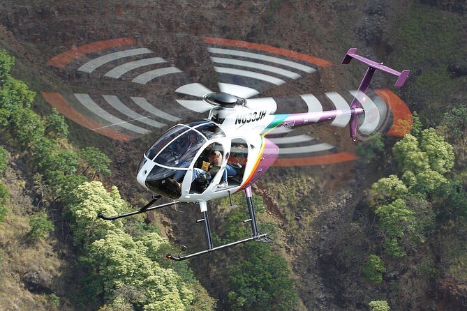 KAUAI LUXURY 60-Minute Doors-Off Helicopter ADVENTURE - Ke’e Beach, Tunnels Reef, and Hanalei Bay