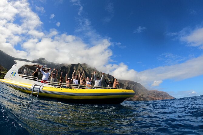 Kauai: Na Pali Coast Super Raft Snorkel Adventure - Niihau, Polihale, and the west-side views