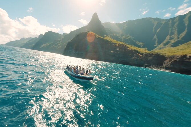 Kauai: Nā Pali Coast Zodiac Raft Expedition and Snorkeling - Nā Pali Coast State Wilderness Park by Zodiac