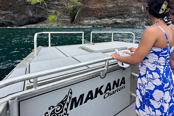 Kauai: NaPali Boat Tour on the Amelia K - Key details at a glance