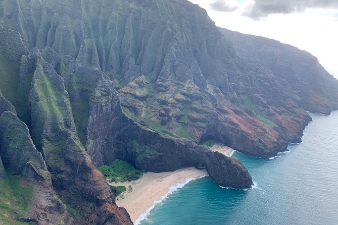 Kauai Private Doors-Off Helicopter: Ultimate Waterfalls & Canyons - Following the Na Pali Coast
