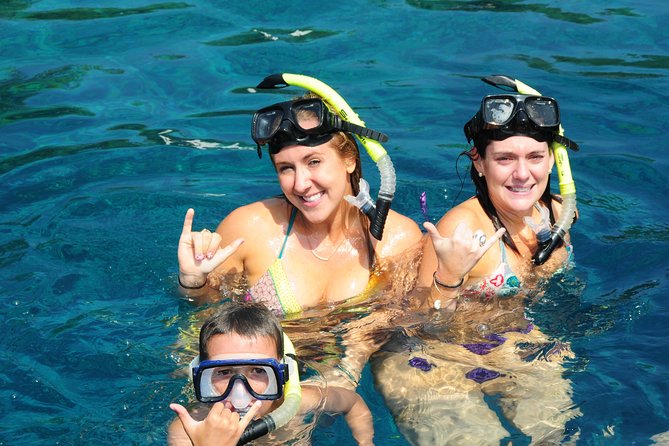 Kealakekua Bay Snorkeling Tour - 4 hour Kona Zodiac Adventure - Racing south along the Kona coast