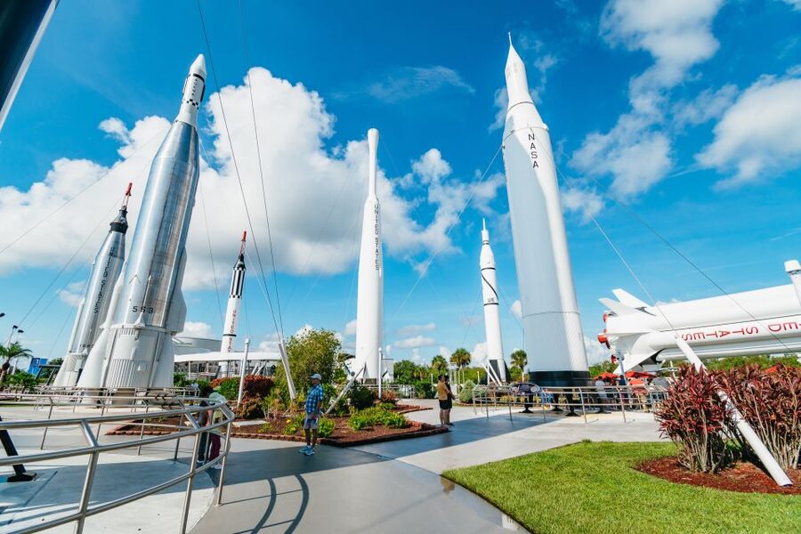 Kennedy Space Center: Entry Ticket with Explore Bus Tour - Planning one day versus two days