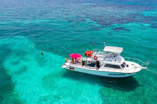 Key Largo Snorkeling Tour - rental mask, fins and vest INCLUDED - The boat ride out to the reef