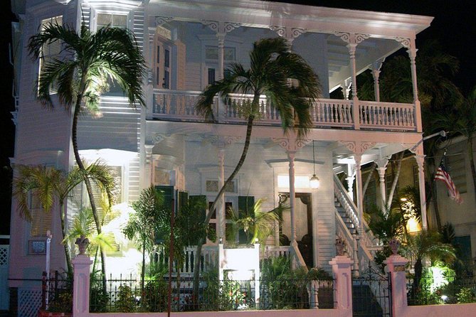Key West Haunted Pub Crawl and Ghost Tour with Free T-Shirt - Bone Island and the Cayo Hueso story