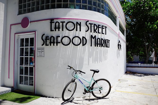 Key West Historic Seaport Food & Walking Tour - Finishing with wine and key lime pie
