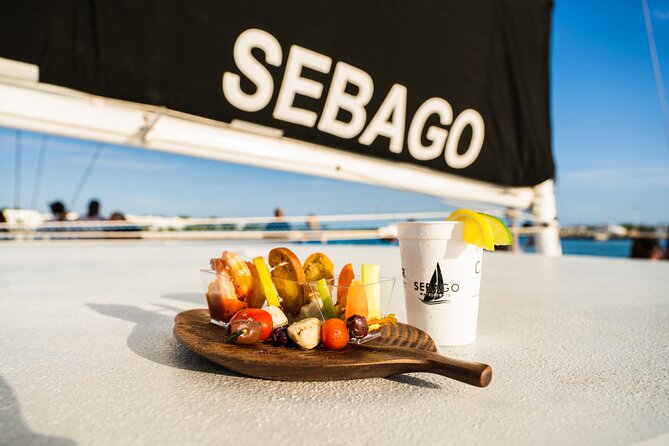 Key West Sunset Sail with Open Bar, Live Music and Hors D'oeuvres - Finding the Best Seat Before the Drinks
