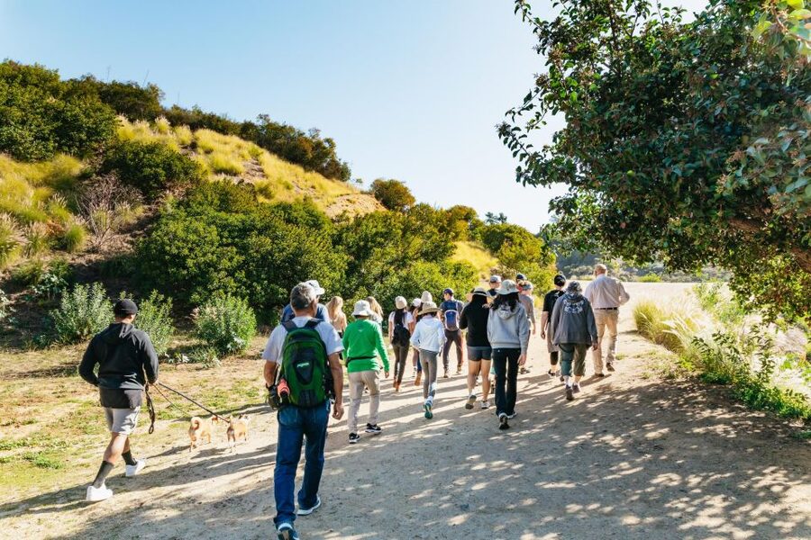 LA: Express Hollywood Sign Guided Walking Tour with Photos - Photo stops that make the tour worthwhile