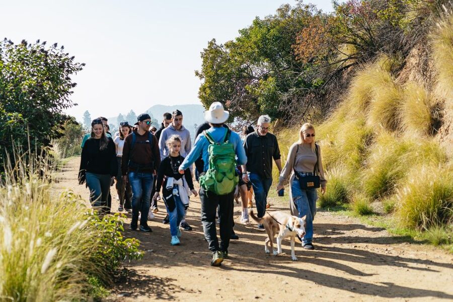 LA: Express Hollywood Sign Guided Walking Tour with Photos - Actor guides, comedy, and Hollywood stories