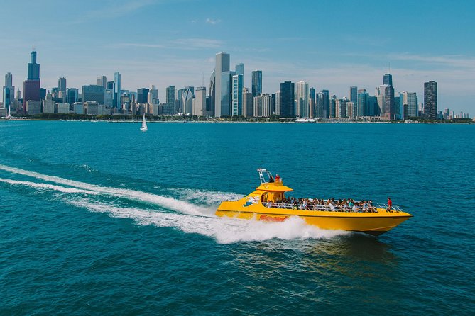 Lake Michigan 30-Minute Speedboat Ride - Skyline views, spray, and the best time of day
