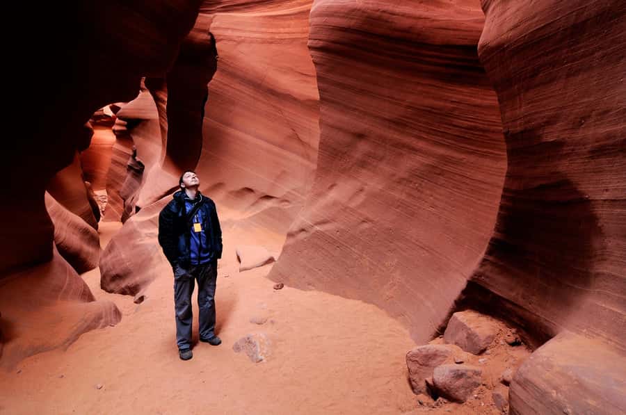 Las Vegas: Antelope Canyon Horseshoe Bend Tour & Lake Powell - Leaving Las Vegas for the high desert