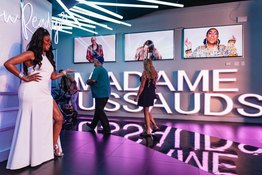 Las Vegas: Entry to Madame Tussauds with a Gondola Cruise - How the $54 price performs