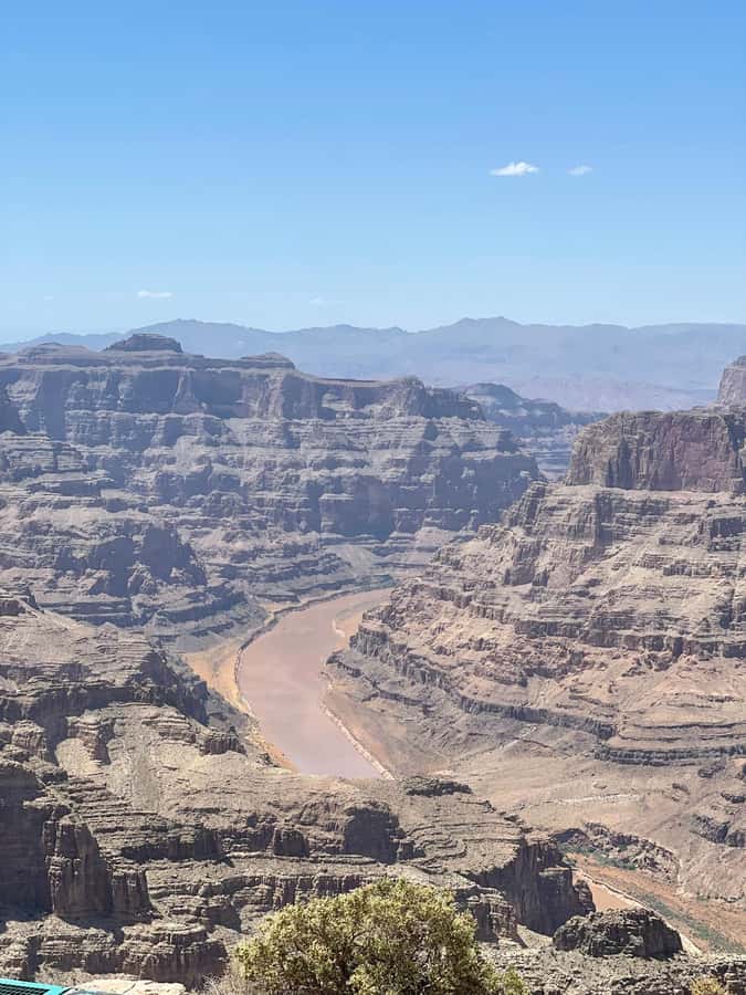 Las Vegas: Grand Canyon West, Hoover Dam & Optional Skywalk - Guides are a major part of the value