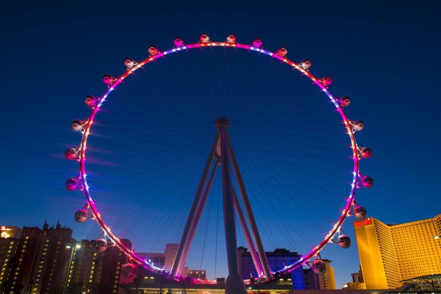 Las Vegas: High Roller Entry Ticket with In-Cabin Open Bar - Reaching the High Roller at the LINQ