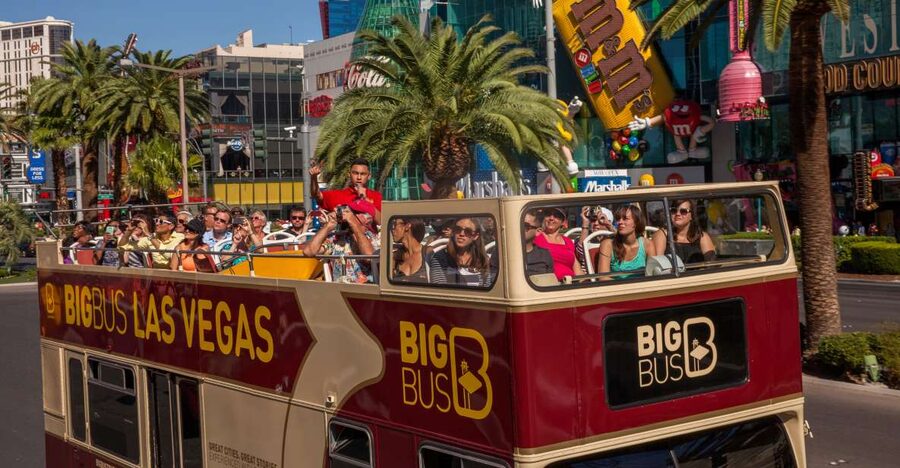 Las Vegas: Hop-on Hop-off Sightseeing Tour by Open-Top Bus - Why this bus works well in sprawling Las Vegas