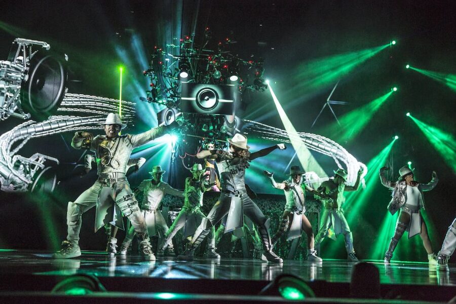 Las Vegas: Michael Jackson ONE by Cirque du Soleil Ticket - Acrobatic skill takes center stage