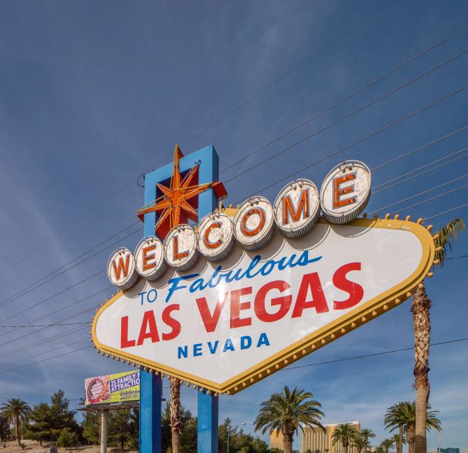 Las Vegas: Mojave Desert, 7 Magic Mountains, Vegas Sign Tour - Small details that improve the outing
