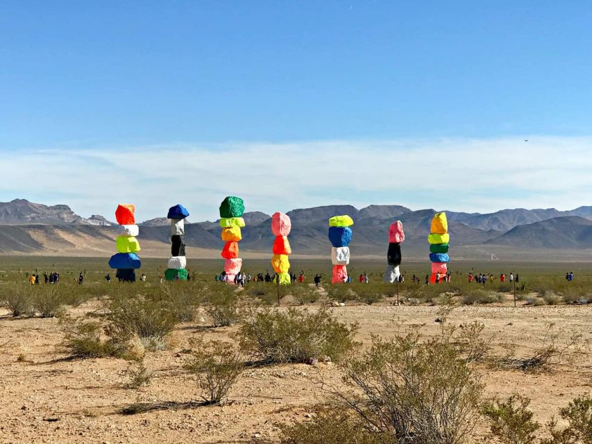 Las Vegas: Mojave Desert, 7 Magic Mountains, Vegas Sign Tour - Why this short desert trip works in Las Vegas