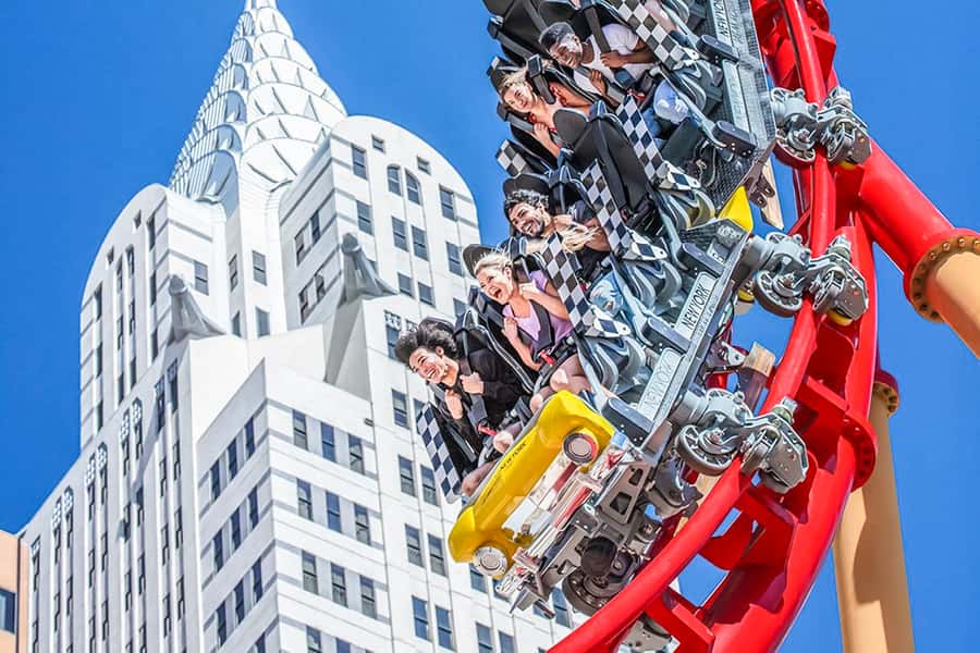 Las Vegas: New York-New York Hotel Big Apple Coaster Ride - Finding the coaster inside New York-New York