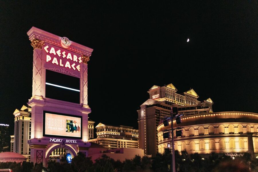Las Vegas: Sightseeing Night Tour by Open-top Bus - Small details that make the ride better