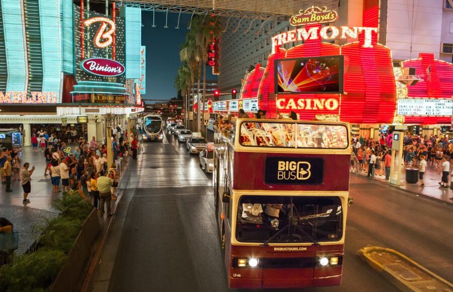 Las Vegas: Sightseeing Night Tour by Open-top Bus - Starting at the Hard Rock Cafe