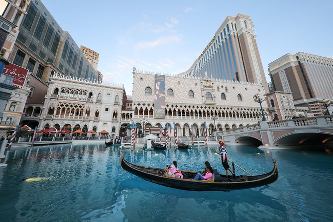 Las Vegas Super Saver: Madame Tussauds with Gondola Boat Ride - Timing the combo without losing half a day