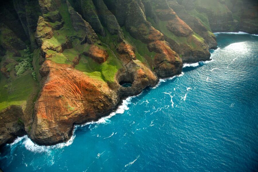Lihue: Deluxe Waterfall Safari Helicopter Tour - What the One-Hour Flight Feels Like