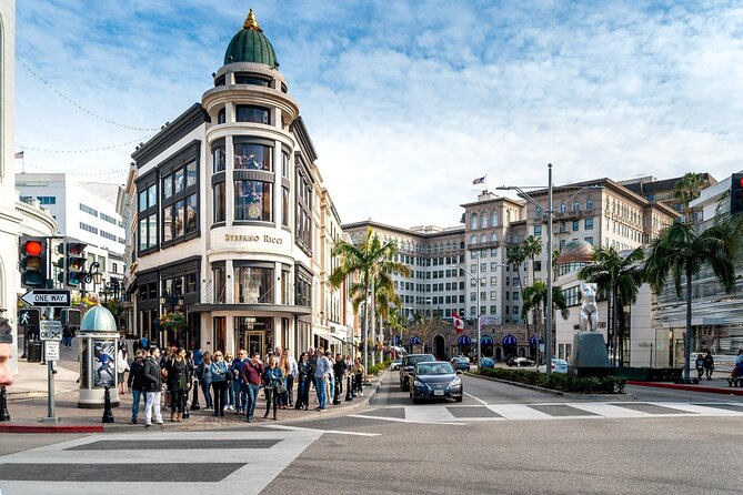 Los Angeles and Hollywood Small Group Day Tour from Las Vegas - Beverly Hills and Rodeo Drive in a short 45 minutes