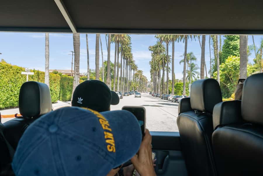 Los Angeles: Celebrity Homes and Hollywood Open-Air Bus Tour - The Beverly Hills Sign photo break