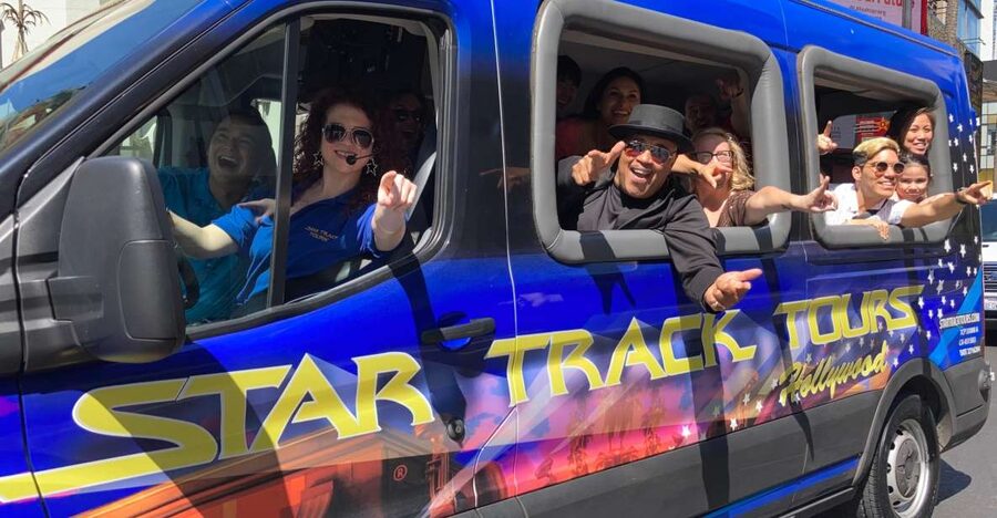 Los Angeles: Hollywood and Beverly Hills Guided Bus Tour - Hollywood Boulevard and TCL Chinese Theatre