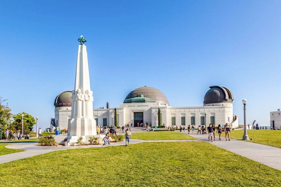 Los Angeles: LA Grand Tour by Open-Air Bus - Farmers Market: the best lunch break on the route