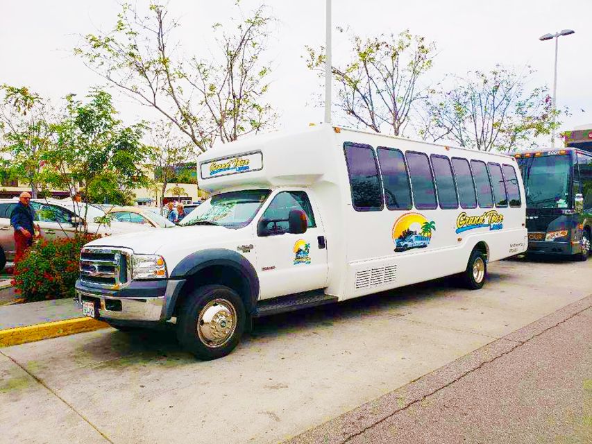 Los Angeles: LA Grand Tour by Open-Air Bus - Santa Monica Pier: one hour beside the Pacific