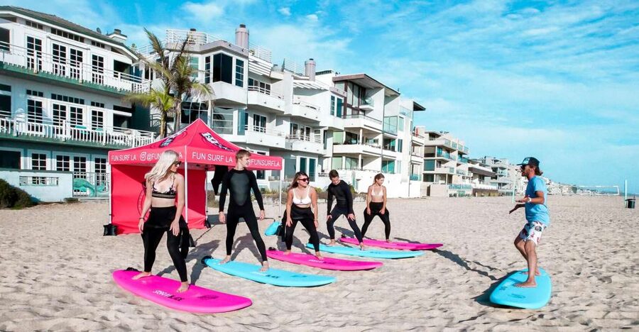 Los Angeles: Surfing Lesson in Venice Beach - Finding the van at 20 Bicknell Ave