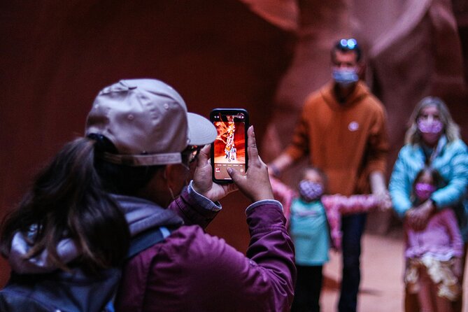 Lower Antelope Canyon Hiking Tour - Eight Ladders and a One-Mile Loop