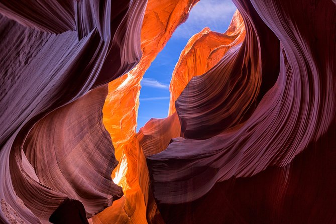 Lower Antelope Canyon Tour Ticket - The first ladder sets the tone
