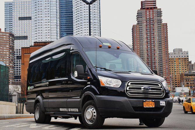 Manhattan to JFK: One Way Shared Departure Transfer - Who should book this transfer