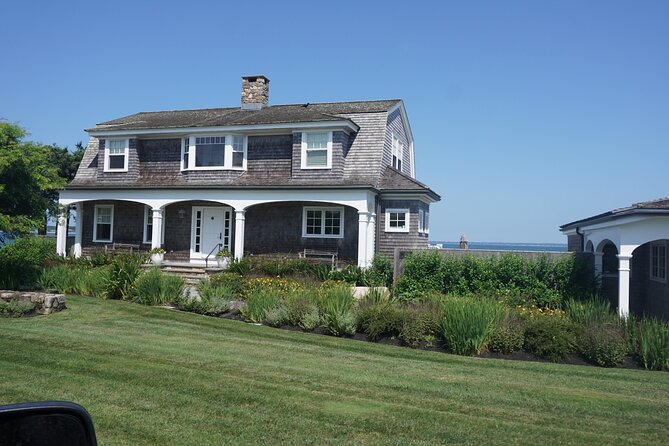 Martha's Vineyard Day Trip with Optional Island Tour from Boston - Nobska Point Lighthouse in 15 minutes