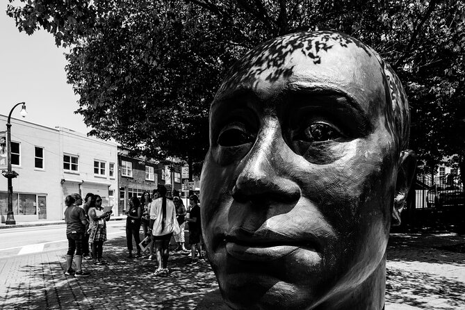 Martin Luther King Jr. History Walking Tour - Ebenezer Baptist Church, viewed from the sidewalk