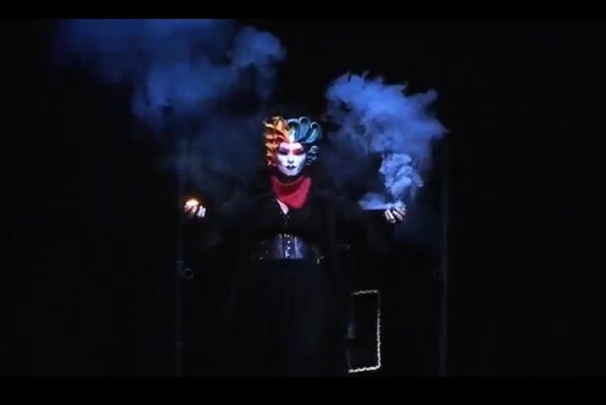 Masters of Magic Show at Las Vegas Magic Theater - Close-Up Illusions You Can Actually Watch