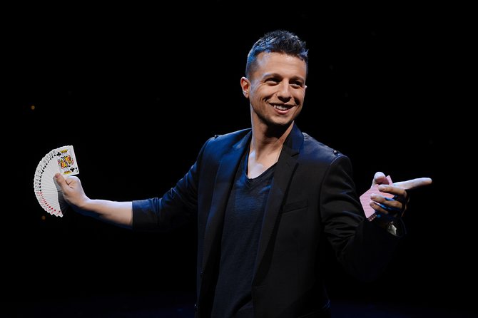 Mat Franco Magic Reinvented Nightly at the LINQ Hotel and Casino - Card magic, phone tricks, and the big finish