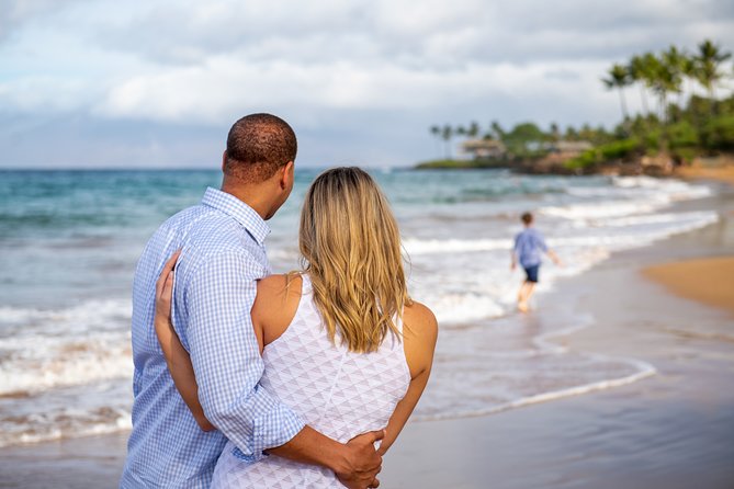 Maui Family and Couple Beach Photo Session - A good fit for families with children and teens