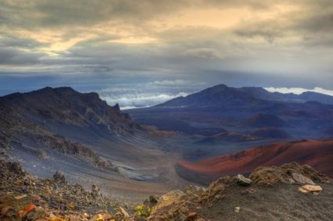 Maui: Haleakala Sunrise Spectacular with Local Breakfast - Key points at a glance