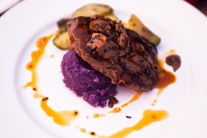 Maui Premium Dinner Cruise: Four Course Dining Experience - How the weather changes the experience
