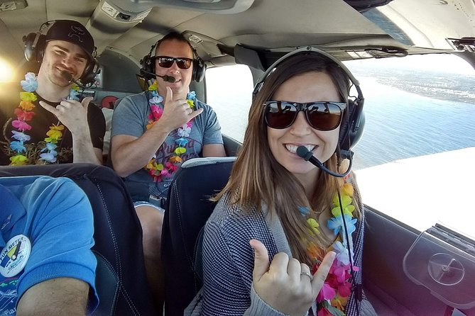 Maui -PRIVATE- Air Tour FUN: 3 Islands: (2-5 people): SEE it ALL! - Honolua Bay and Maui’s bright coastal colors